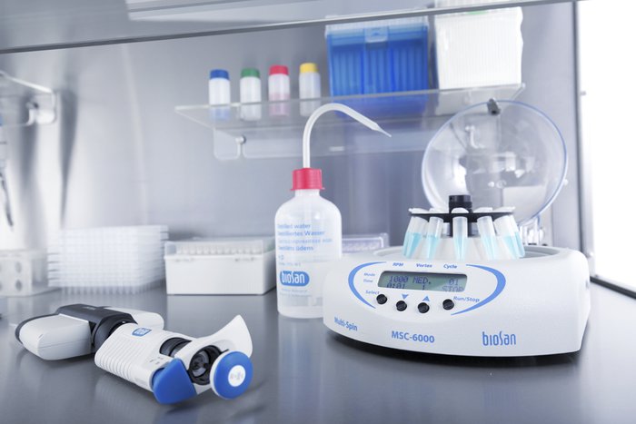 UVT-S-AR, PCR-Schrank
